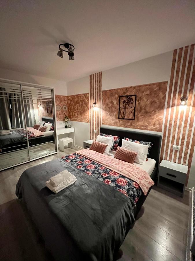 Moncler Family Apartment Brasov Exterior photo
